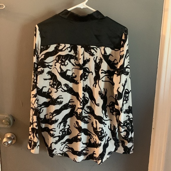 Anine bing mylah silk shirt in panther quiet luxury old money classic revolve - Picture 3 of 5